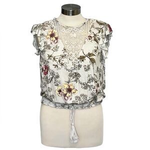 Xhilaration Women's multi color floral Shirt top size Small short Cap Sleeves